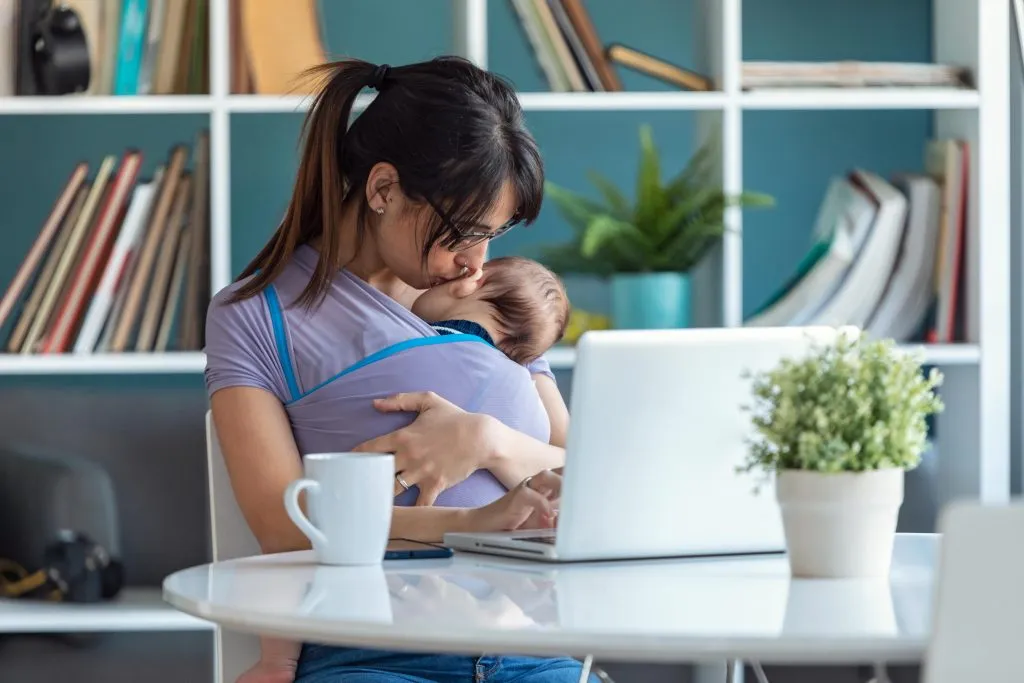 Navigating the Transition: Returning to Work After Childbirth